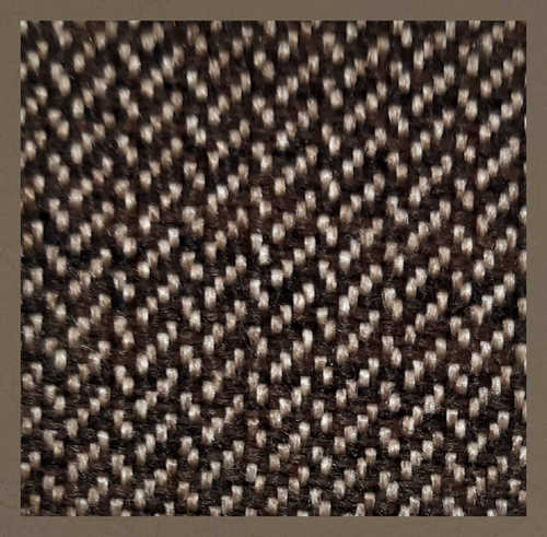 TLU04 Dark brown sand piping